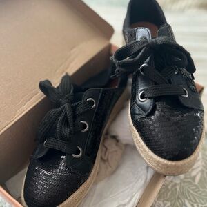 Sneakers by Love Rio